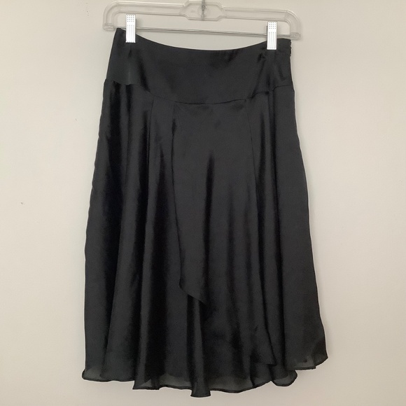 SUNNY LEIGH Black Ruffled Skirt - Picture 7 of 7